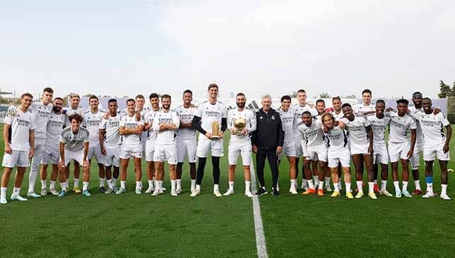 كريم بنزيمة الكرة الذهبية 2022 (الموقع الرسمي لريال مدريد)