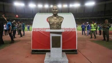 من هو صاحب التمثال الذي تسبب في إلغاء مباراة اتحاد جدة وسباهان الإيراني؟