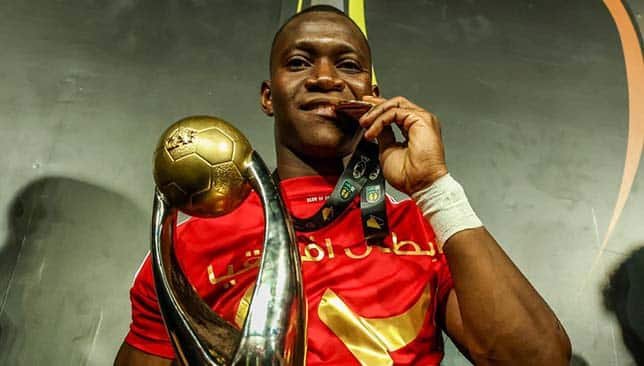 لاعب الوسط المالي أليو ديانج (غيتي)