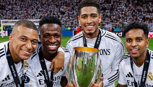 الكشف عن قيمة جائزة ريال مدريد المالية من التتويج بالسوبر الأوروبي (غيتي)