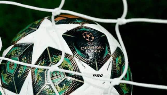 ما هي تقنية "Connected Ball" التي كان يمكن أن تحسم لغز ركلة جزاء جوليان ألفاريز؟ (غيتي)