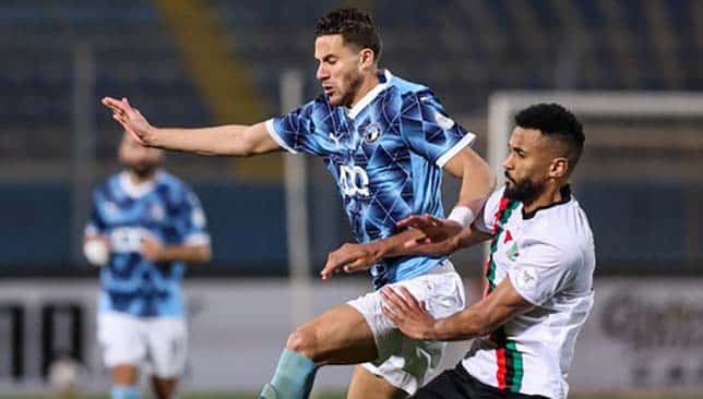 الجيش الملكي يقيّد تحركات بيراميدز والأخير يتجه بشكوى إلى الكاف