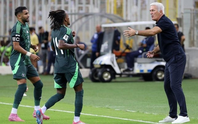 قائمة الجزائر لكأس أفريقيا 2025: العديد من المفاجآت والخيارات الجريئة