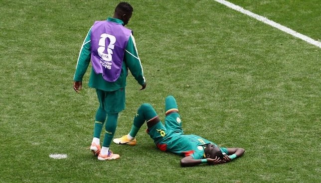 كواليس صادمة لسقوط السنغال في كأس العالم.. ديون وأزمة مكافآت وفوضى إدارية وأخطاء فنية